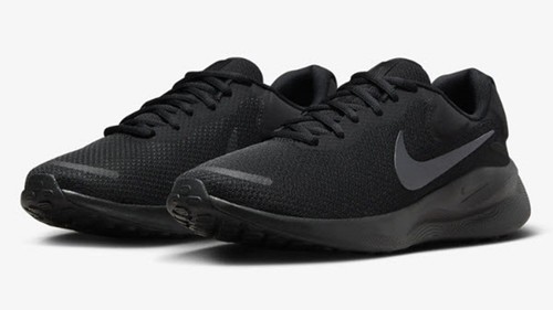 nike black runners mens